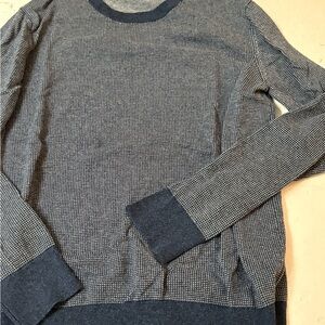 Banana Republic Men's Sweater Premium Luxe Yarn Blue White Size Medium Coastal